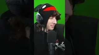 Kreekcraft tries the Grimace Shake…