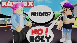 Jake plays Brookhaven to find a fake friend