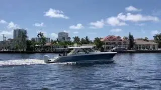 Triple center console