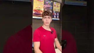 Se portó mal en clase😢 