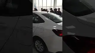 автолайнер автосалондо биринчи оних келди