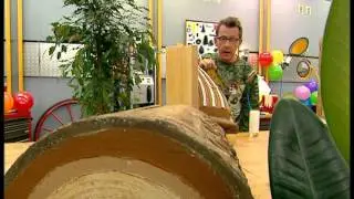C'est pas sorcier -CAOUTCHOUC : LES SORCIERS METTENT LA GOMME