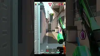 Raze got insane reflexes || 4K in split #valorant  #valorantgirlgamer #valorantclips