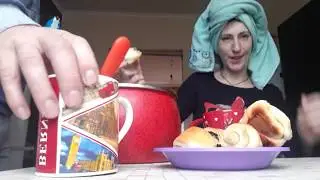 Мы едим сырое Диана и Рушан