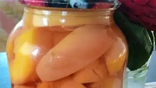 Поспевают персики🍑 🍑🍑 сделаю в сиропе👍🏻🤤так захотелось 😘