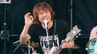 Let The Beat Carry On 肩車