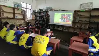 Kombinasi Gerak Dasar dalam Berbagai Permainan Bola   Kecil ( Kasti)