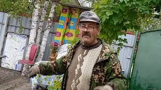 это дедушка танцует очень круто 👍🏽🎏🎏😀😀