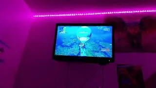 Getting a dub with my friend.