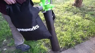 Greenworks 40v rechargeable leaf blower and mulcher