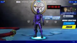 jogando com o caveirao roxo
