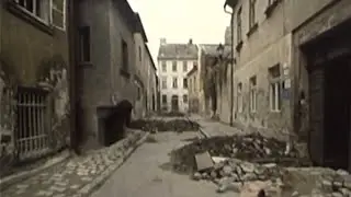 Bratislava v socialistickej opatere (1991)