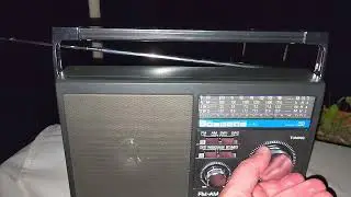 Yewrich YR-RU8 Portable receiver BBC World Service 12095 kHz Shortwave via Madagascar