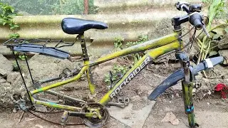“INSANE Mountain Bike Restoration – Rockrider ST100 Transformation! 🔥”