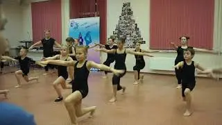 Открытый урок. Танец 1. Дети рулят. Декабрь 2018