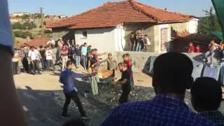 Balıkesir küçükşapçı köyü sadıçlar yumurta savaşı
