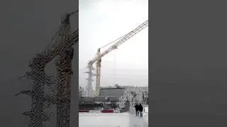 КОРТРОС - БАШЕННЫЙ КРАН НАД ГОЛОВАМИ ПРОХОЖИХ