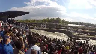 03 prva lod   redbull papierova