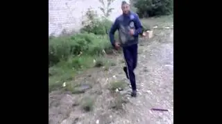 Особая техника метания стекл!!!!