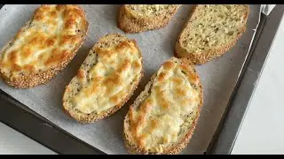 CHEESE GARLIC BREAD | Garlic Bread in 10 Mins