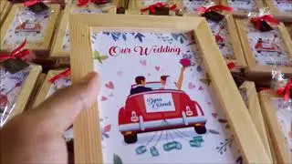 Souvenir Pernikahan Bingkai Foto berbahan Kayu Jati Belanda