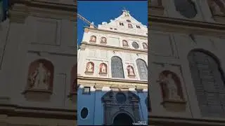 целый оркестр для всех прохожих! #:shorts