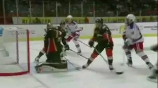 Brad Richards First Goal As A Ranger! (10/8/11) [HD]