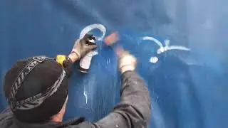 Отмываю тент газель от граффити рисунков