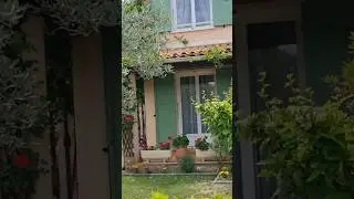 Восторг! В каких домах живут французы 