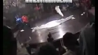 BC One 2005 - Lilou Vs Omar (Original Sound).avi