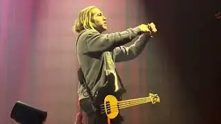 Fall Out Boy -  Pavlove LIVE
