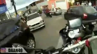BMW R1200 só o cano cortando giro 🚀😍🎵 @Daan46