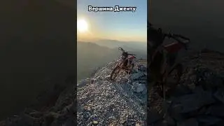 На вершине! 🏔️ #motomaniac #мотоманьяк #enduro #эндуро #mountains #хардэндуро #2t #gr8 #мотоцикл