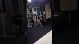 Sumo Deadlift testing with 100kg