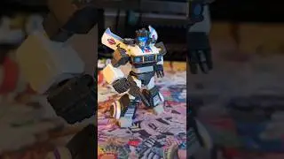 @Blokees  Shining Version Transformers #toys #blokees #blokeestransformers #transformers
