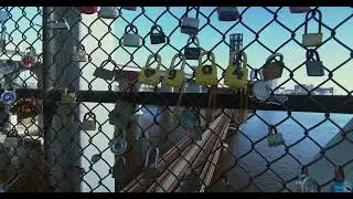 FREE Video Stock 4K – 904 Love Locks on Fence in Jacksonville FL Riverside Bridge Riverwalk