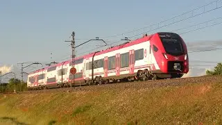 Renfe cercanías 453 saliendo de Manzanares en pruebas