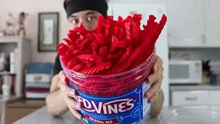 Giant 3.5lb Red Vines Barrel (challenge)