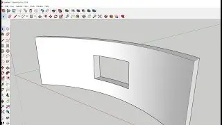 SketchUp: Hole in Curved Wall