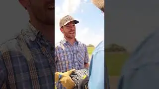 What vacation looks like on the farm…😎🚜 
