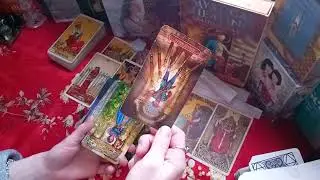 Divine Feminine TwinFlame tarot, your DM sees you as LOVE. Liberation, Divine Timing, Soul Tribe. 🔥🔥