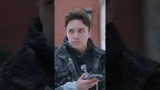 Она немного не нормальная, но этим тебе и нравится 