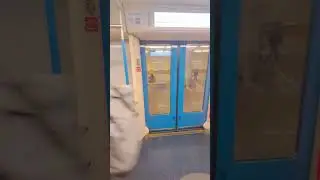 Осторожно Двери Закрываются! (Следующая станция Жулебино) ;81-765