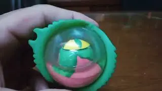 burbuja de ojo reptiliano. Pieza #200