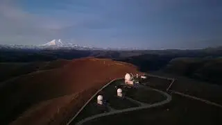 Телескопы КГО ГАИШ МГУ на рассвете.