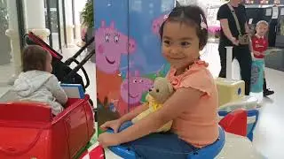 PEPPA PIG RIDES