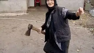 БАБКА УБИЙЦА!!!
