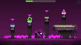 сравниваем 1-ые уровни в Geometry Dash