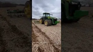 JOHN DEERE 8R 410 Tractor 