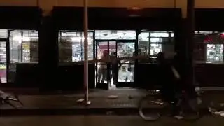 В США грабят ювелирные магазины